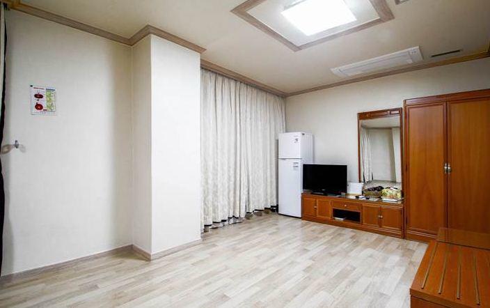 Geoje Tourist Hotel المظهر الخارجي الصورة