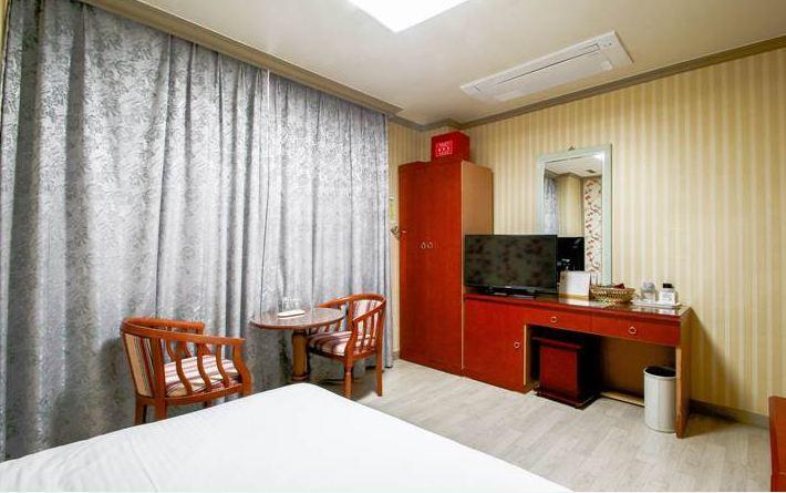 Geoje Tourist Hotel المظهر الخارجي الصورة