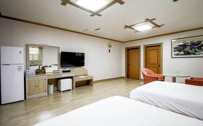 Geoje Tourist Hotel المظهر الخارجي الصورة
